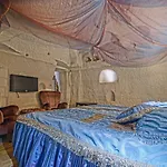Anatolian Cave & Hotel 3*