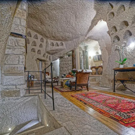 Anatolian Cave & Hotel 3*