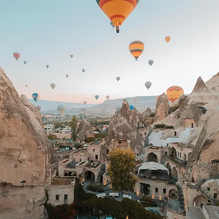 Anatolian Cave & 3* Göreme