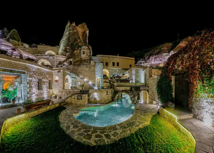 Anatolian Cave & Hotel 3*