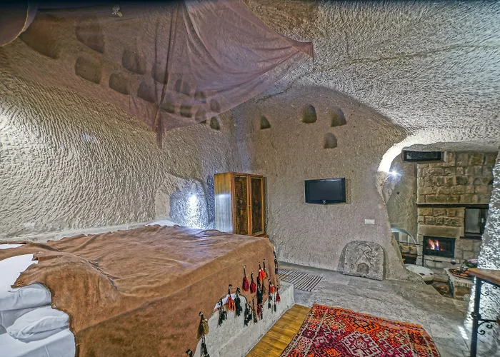 Anatolian Cave & Hotel 3*