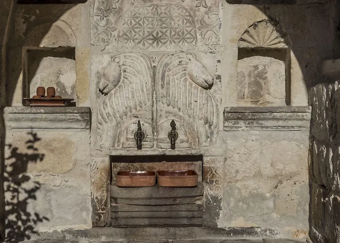 Anatolian Cave & Hotel 3*